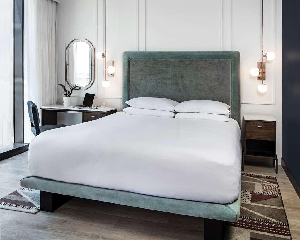 Hyatt Centric Nashville Room photo